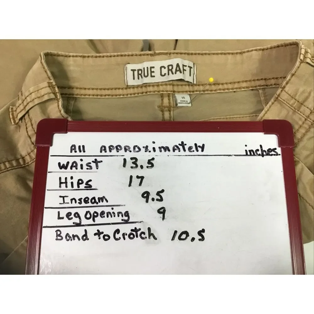 True Craft Junior Cargo Shorts Size 14 Khaki Tan Hiking Waist 26 Inseam 9‎